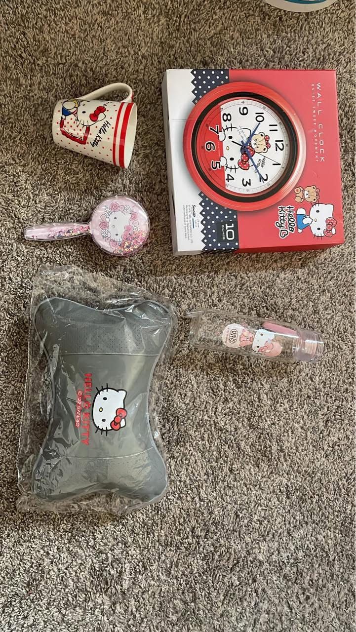 Hello Kitty Items