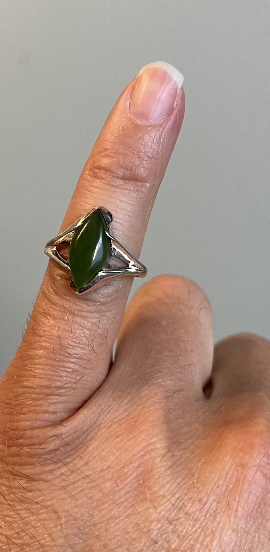 Costume Jewelry Ring With Green Stone 