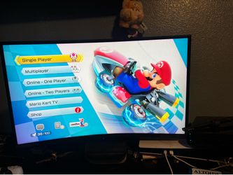 Nintendo Wii U Deluxe Console (Black 32GB) + Games