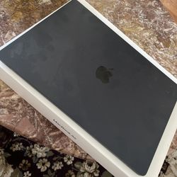 	Apple - MacBook Air 15" Laptop - M2 chip - 8GB Memory - 512GB SSD - Midnight
