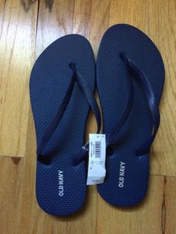 Flip flops old navy