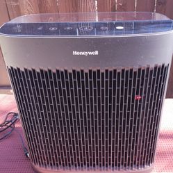 Honeywell Air Purifier,HPA 5200B,350sq.Ft.,HEPA filter 