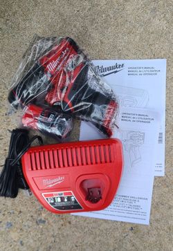 Milwaukee M12 FUEL ½" HAMMER DRILL/DRIVER