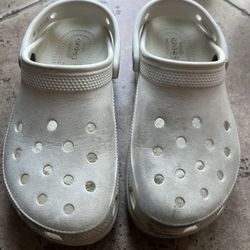 Crocs Women’s 7/ Men’s 5