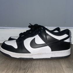 Nike Dunk Low Panda trainers in black and whites