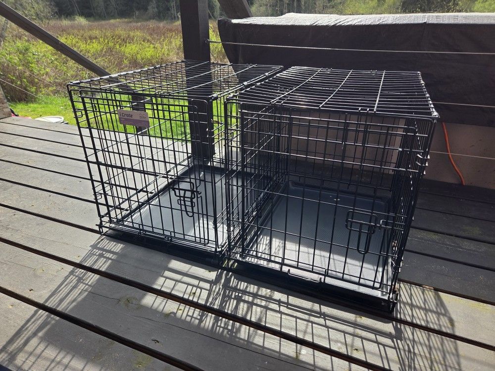 Dog Crates (2)