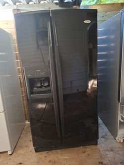 Black SxS Refrigerator