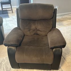 Brown Reclining Sofa Set – 3 Seater, Loveseat, and Recliner