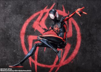 S.H.Figuarts Spider-Man Miles Morales 1610 Rooftop Ver. Across the Spider-Verse