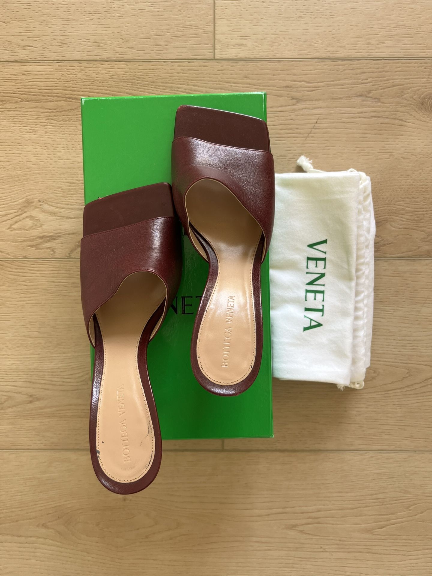 Bottega Veneta Kitten Heels