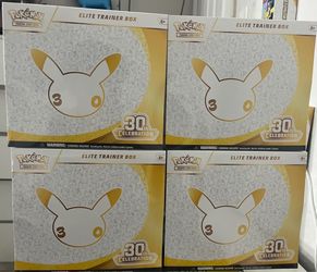 Pokémon TCG 30th Celebration Elite Trainer Box