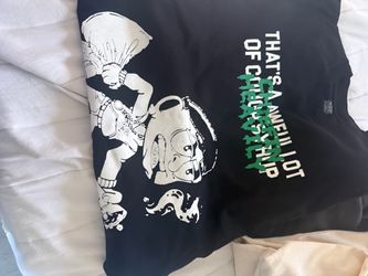 Médium or small shirt