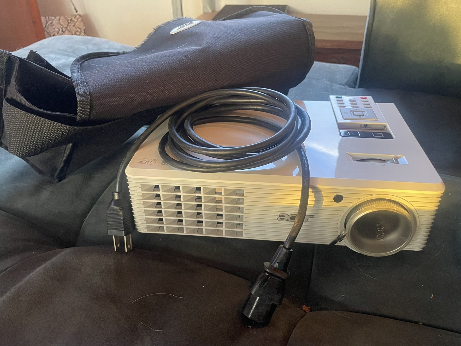 Great Acer projector