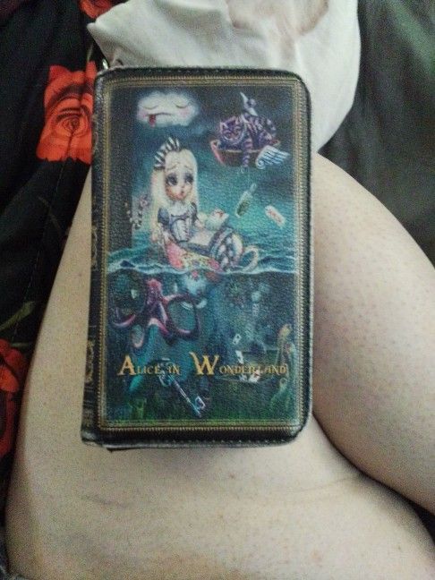 Alice In Wonderland Zip Wallet
