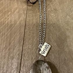 Ladies  Necklace  Glass  Pendant  W/flower Inside