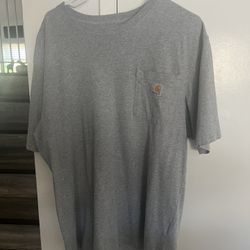 Carhartt T Shirt 👕 Size Large 3 Shirts Good Conditions $30  Or Trades
