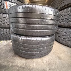 275/35/19 Pirelli Pzero 60-70% Tread (2)