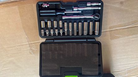 Pittsburgh 21 pc. Socket Set