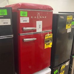 GALANZ 3.1 Cu Ft Mini Fridge Glr31trder