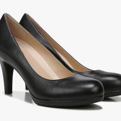 Naturalizer Womens Michelle Classic High Heel Pump size  6M new no box Black leather high heels #partyshoes