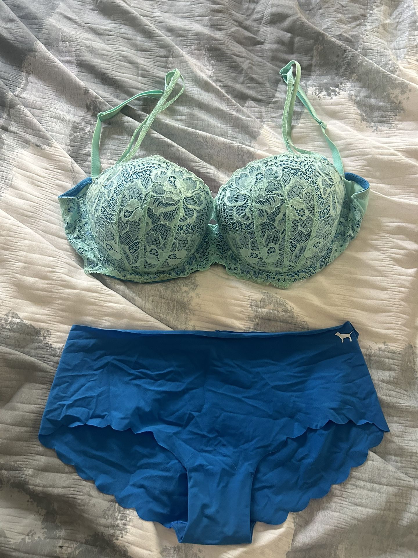 Victoria Secret Pink Set