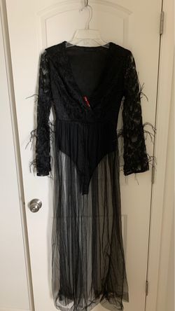 Embroidered SHEER GOWN WITH ATTACHED BODYSUIT (OSFA)❗️{BRAND NEW}
