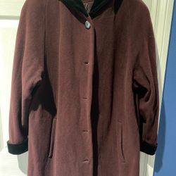 Women’s Burgundy coat
