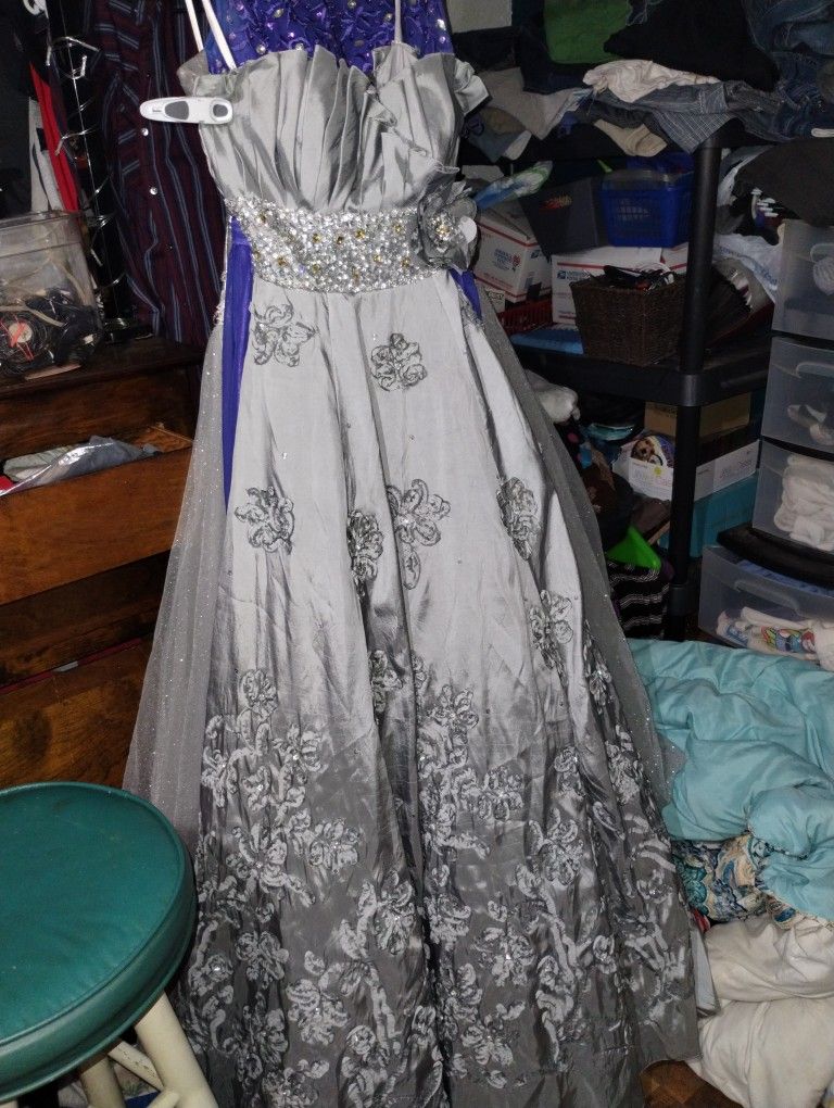 Size 4 Silver Prom Dress