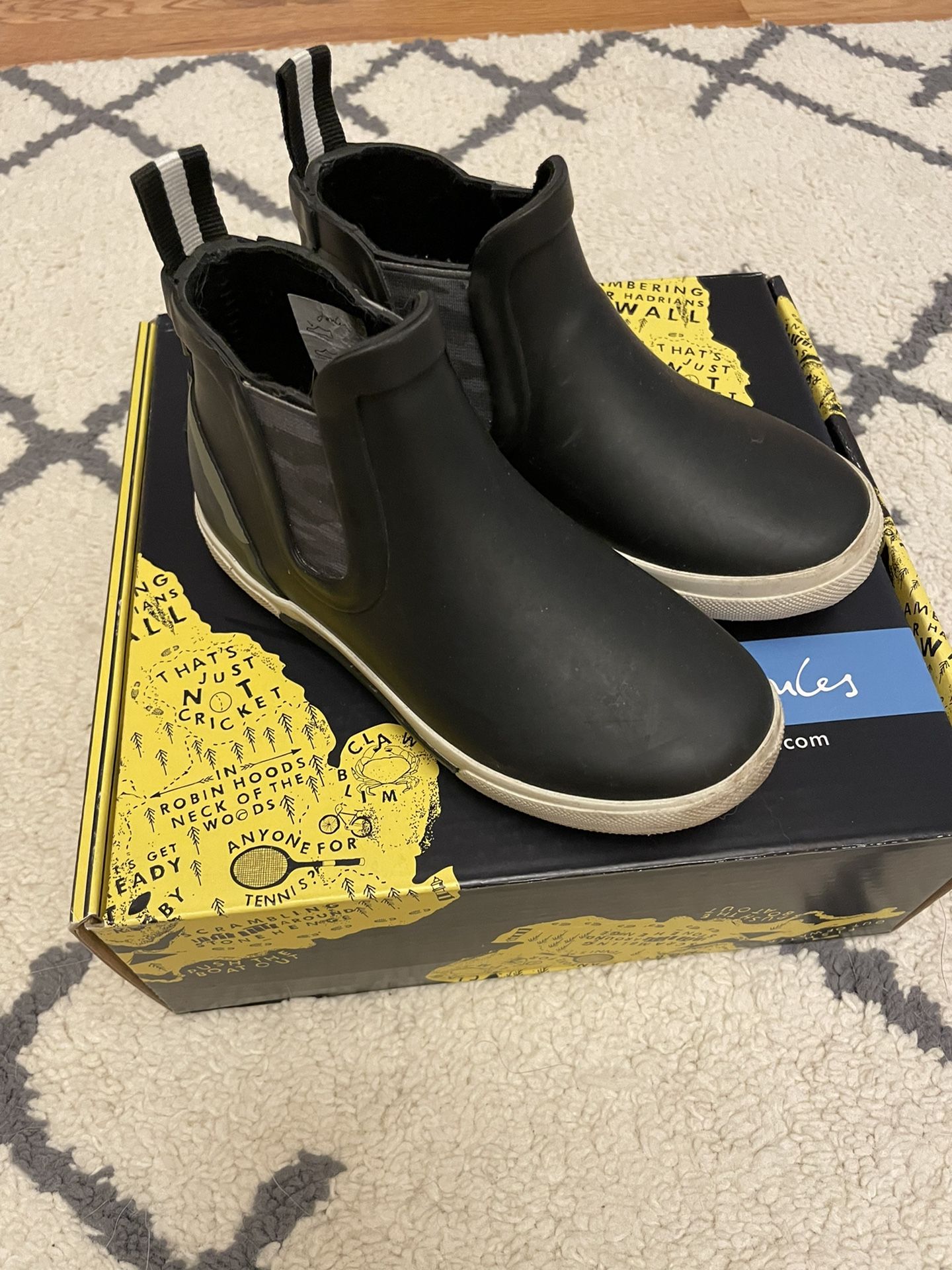 Joules Rain Boots Size 10