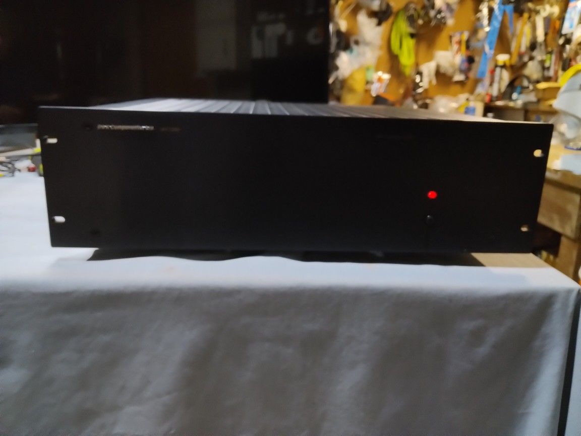 B&K COMPONENTS AV1260 12 CHANNEL MULT ZONE POWER AMPLIFIER
