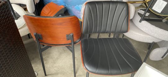 Barstool chairs 1 for 30 2 for 50