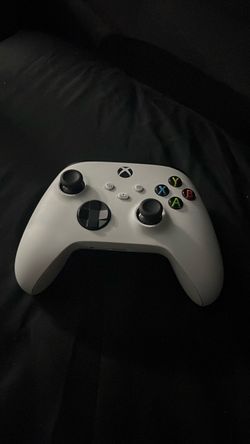 Xbox Wireless Controller Robot White