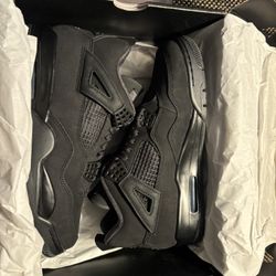 NEW JORDAN 4 BLACK CAT 