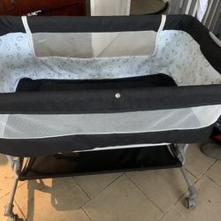 Bed Side Baby bassinet 
