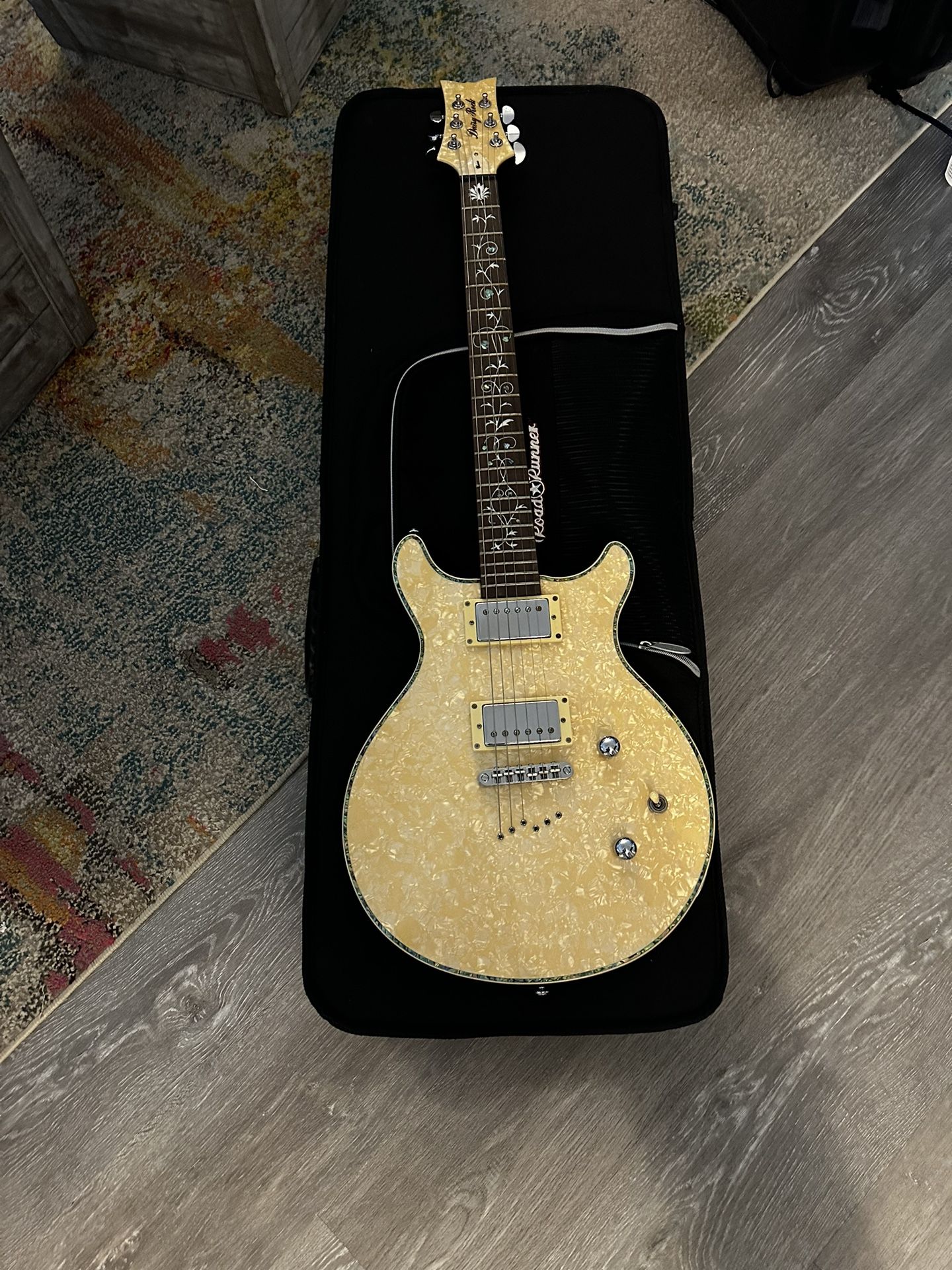 Daisy Rock Venus guitar