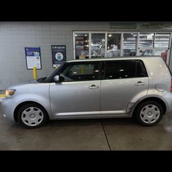2009 Scion xB