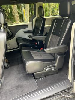 2019 Dodge Grand Caravan Thumbnail