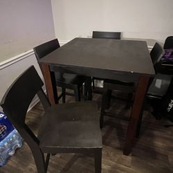 Dinning Table