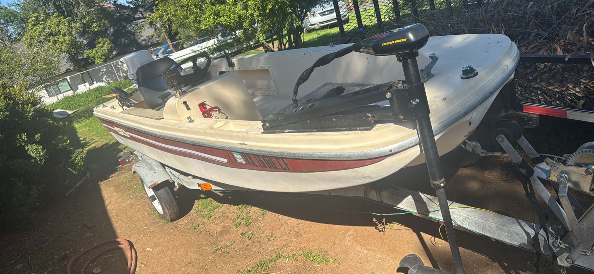 Super Bass Mfg 14ft With 40hp Johnson