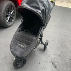 Black Baby Jogger City Mini GT