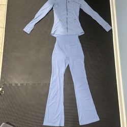 XS-S Lululemon (flare) Set Baby Blue