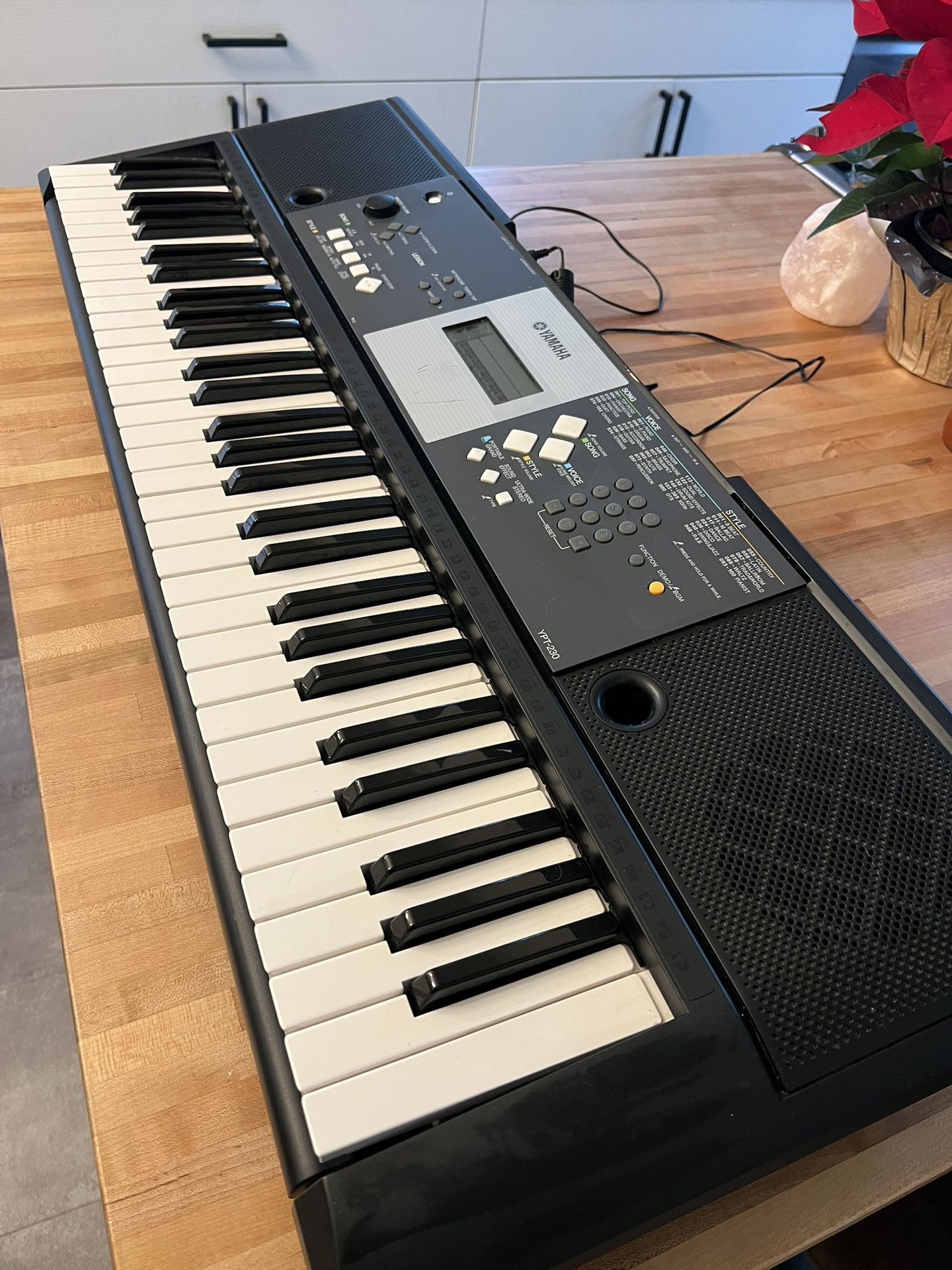 Yamaha Keyboard