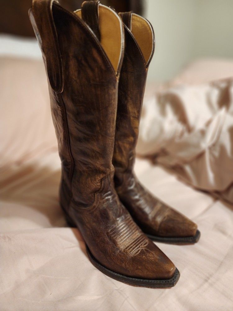 Miranda Lambert Idyllwind Boots Size 6B