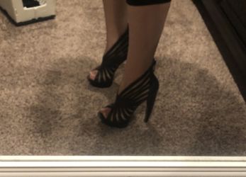 Bebe shoe