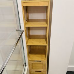 Free Standing Linen Cabinet Great Condition 