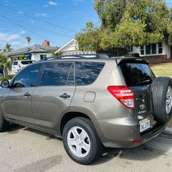 Toyota Rava 2011 4x4