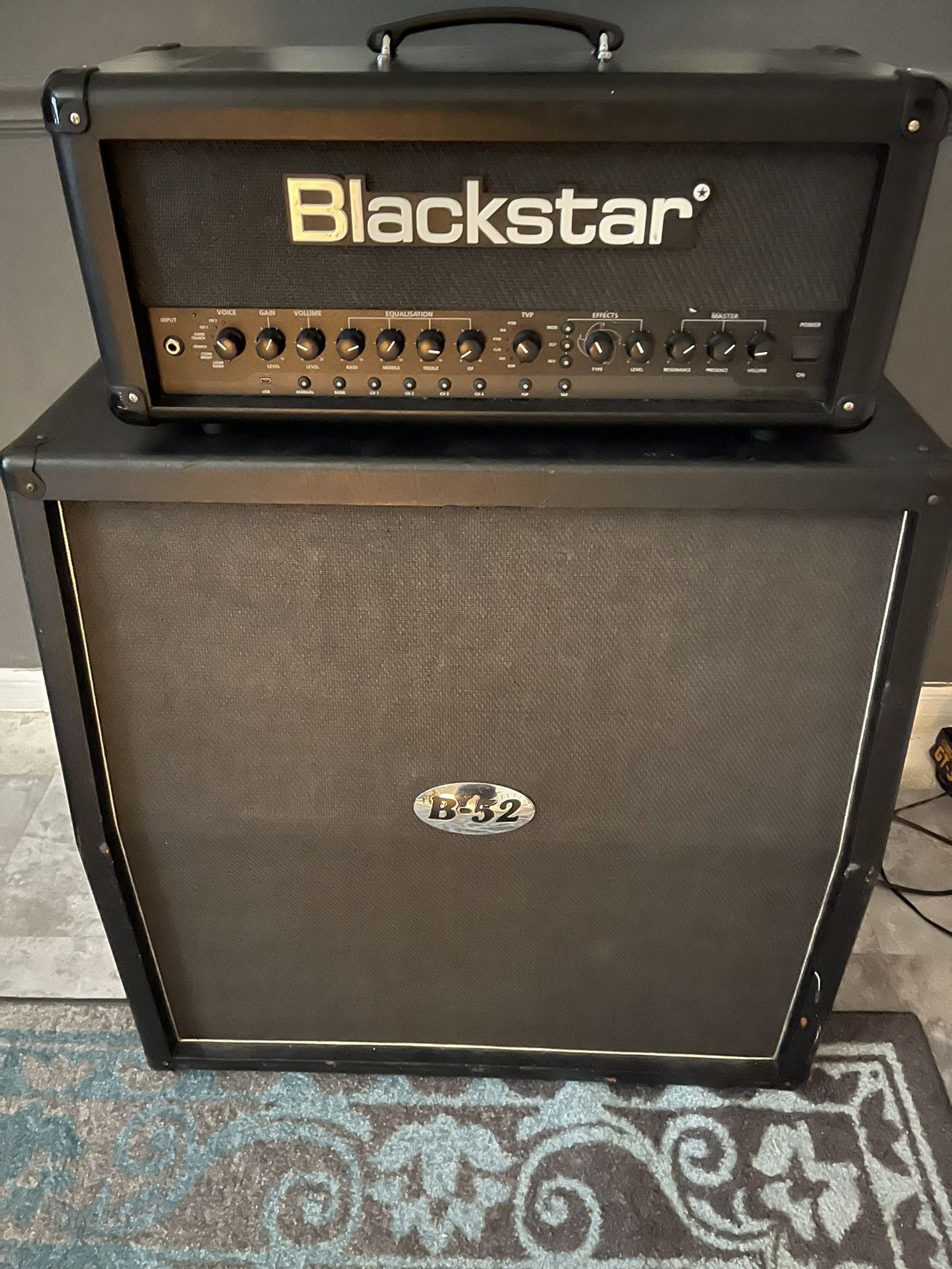 Blackstar ID 60h Head With B52 4x12 Cab