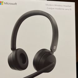 Modern Wireless Headset 