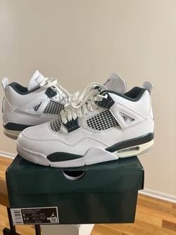 Air Jordan 4 Retro White/Oxidized Green-White Men’s size 8
