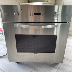 Viking Wall Oven 30” ……Very Good Condition..!!!